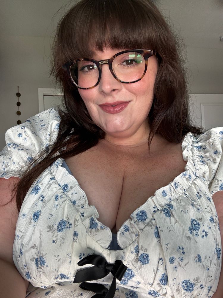 Luna Lewis ୨୧
